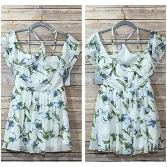 NWT Missguided Halterneck Floral Skater Dress – 2 - Picture 5 of 8